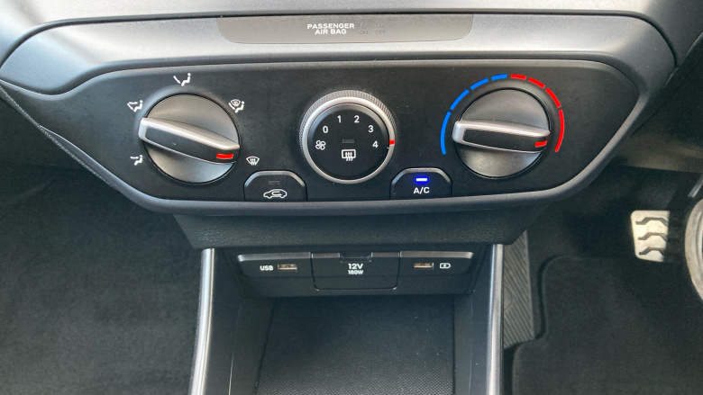 Hyundai BAYON 1.0 TGDi 48V MHEV SE Connect 5dr DCT Petrol Hatchback